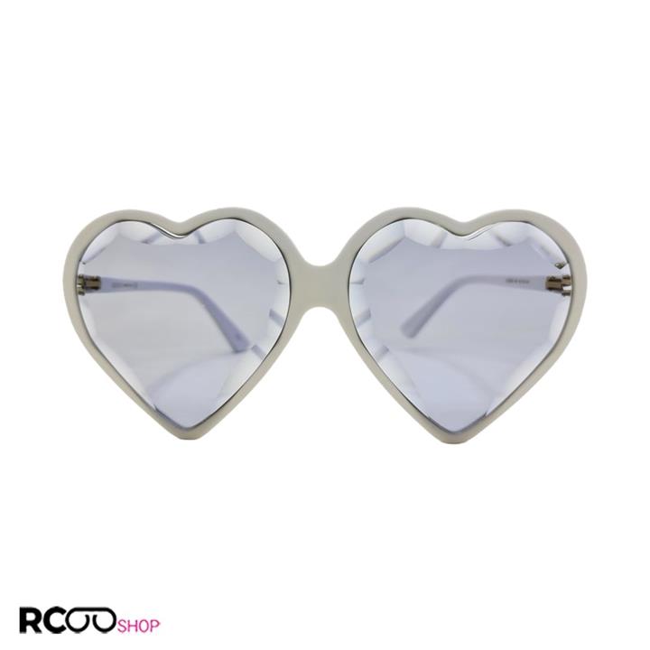 عینک شب با فریم قلبی شکل و سفید رنگ و عدسی آبی GUCCI مدل GG0360S